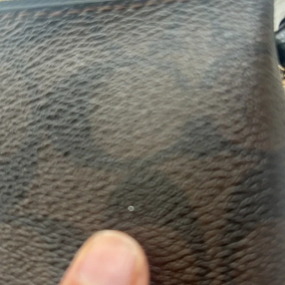 Coach two tone leather double zip wristlet wallet ivory and signature brown EUC - Picture 11 of 11